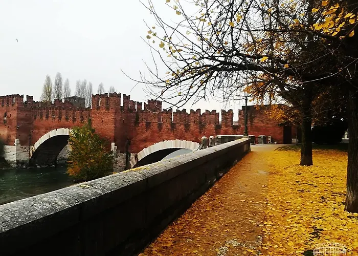 Bed & Breakfast Borgo Re Teodorico 3*