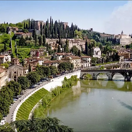 فندق مبيت وإفطار Borgo Re Teodorico